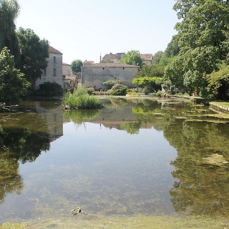 Vieux Veillard Villa Bourg-Charente Exterior photo